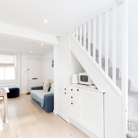 Central Quiet Cottage. Walk To Shops, Bars & Beach Brighton Exterior photo