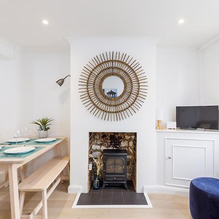 Central Quiet Cottage. Walk To Shops, Bars & Beach Brighton Exterior photo